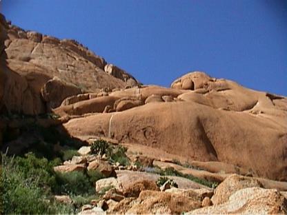 Spitzkoppe7.jpg (24204 bytes)