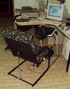 chair.JPG (17480 bytes)